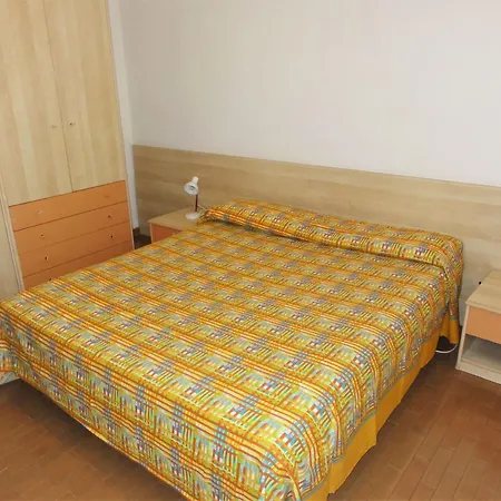 Villa Semi-detached In A Area *