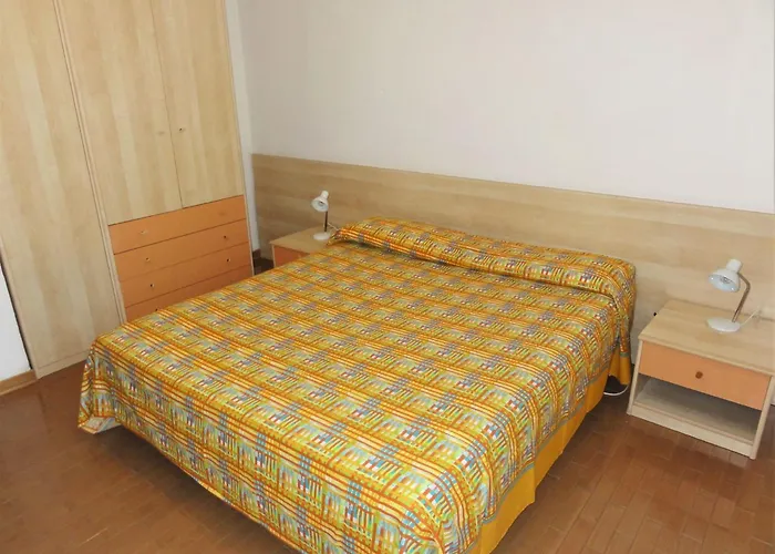 Villa Semi-detached In A Area *